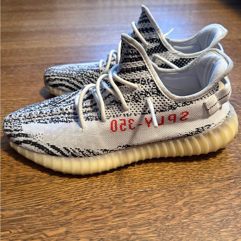adidas Yeezy Boost 350 V2 “Zebra” Size 12